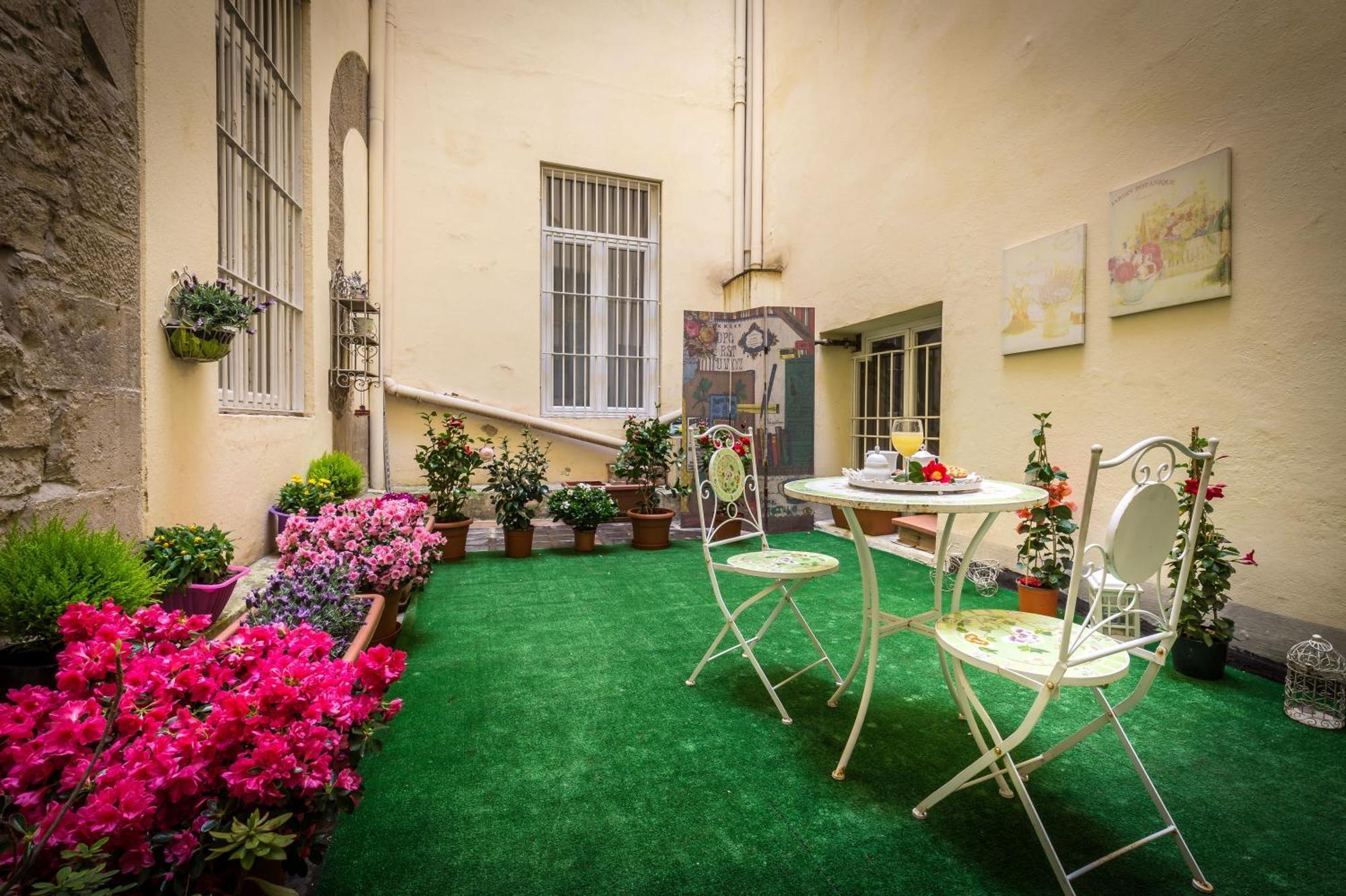 Hotel Tourist House Duomo Florenz Exterior foto