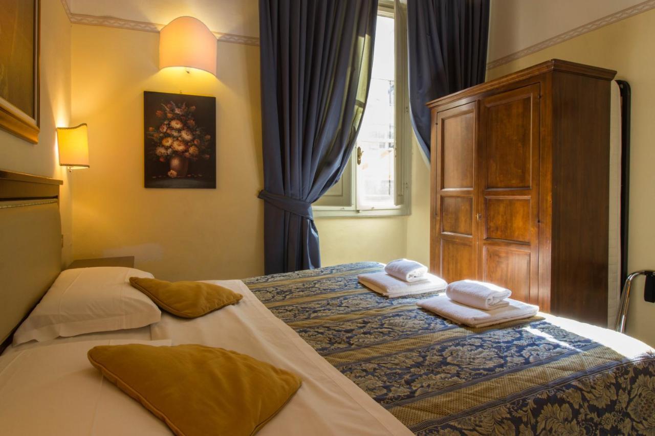 Hotel Tourist House Duomo Florenz Exterior foto